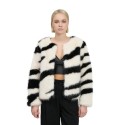 Influencer giacca in ecopelliccia animalier bj2307 [ad6f9c76]